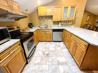 138 Grant Rd #A, Freeport, ME 04032