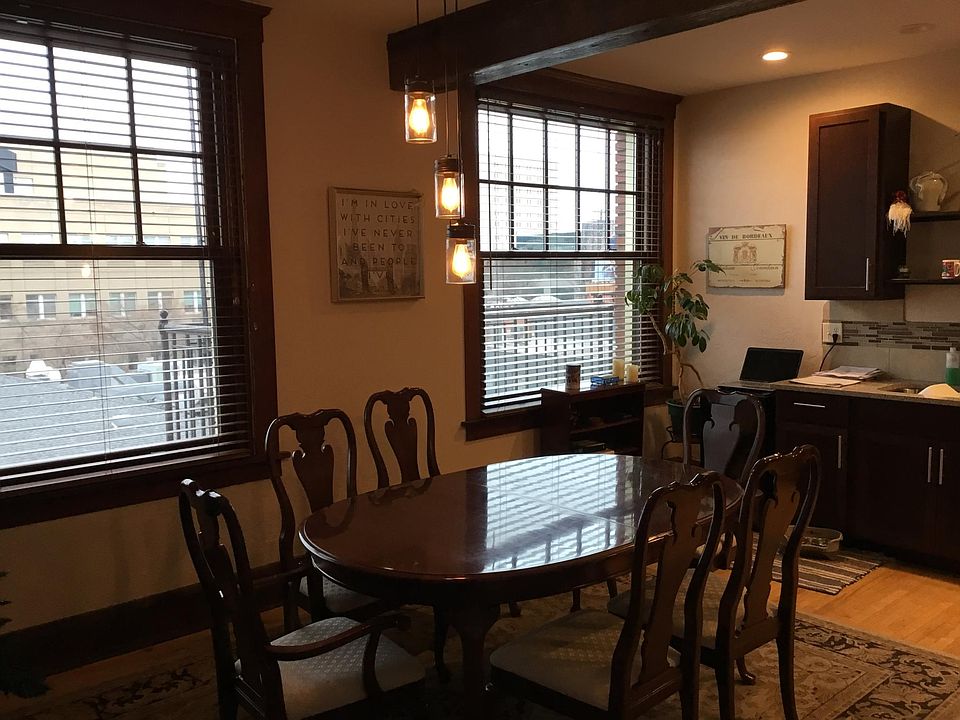 2nd image of 806 N Monroe St APT 205