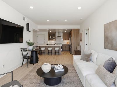 1107 Catania Ct Unit 203, Encinitas, CA, 92024