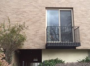 5618 S Harper Ave, Chicago, IL 60637