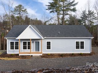87 Locust Grove Rd, Weaverville, NC 28787