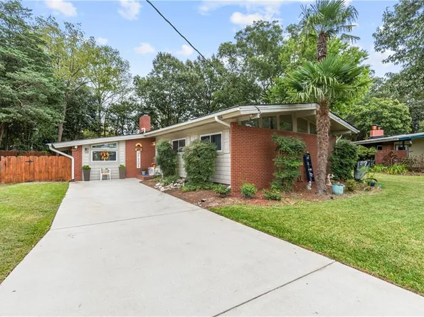 1308 Woodhurst Dr, Virginia Beach, VA 23454