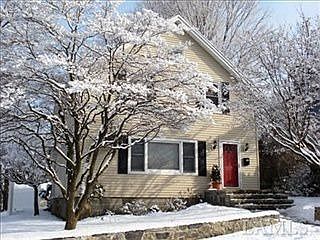 1st image of 55 Lawton Ave