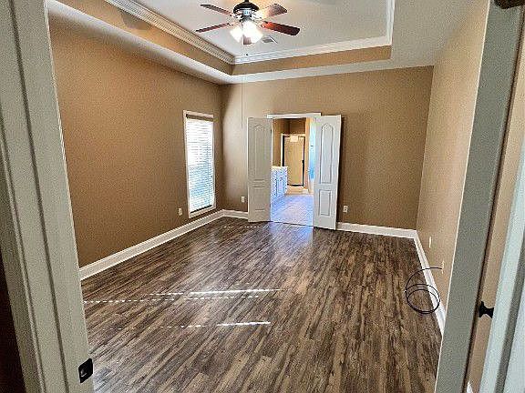 4th image of 2716 Office Park Cir