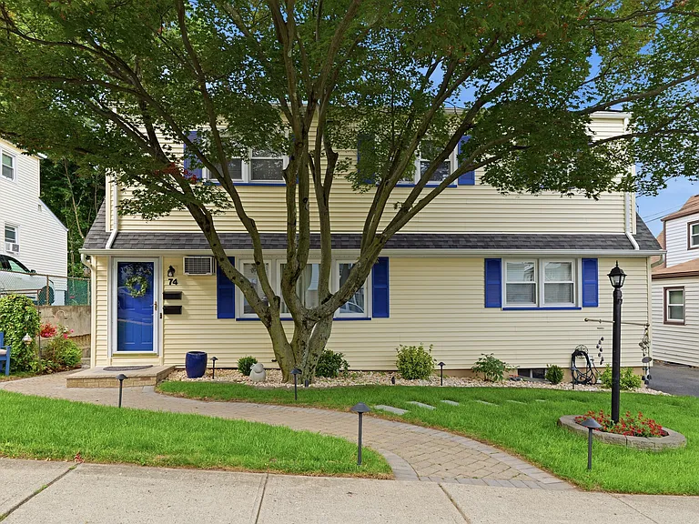 74 Barbara St #2 — Photo 1