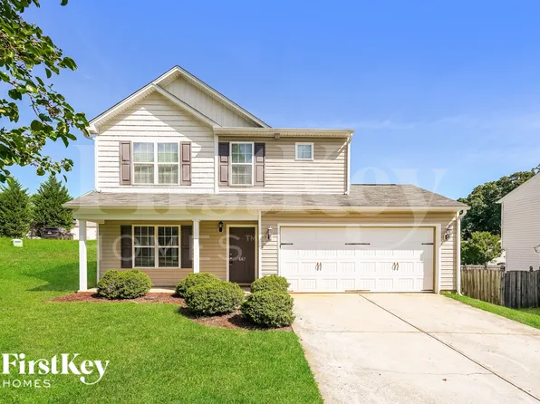 667 Field Crossing Ct, Winston Salem, NC 27107