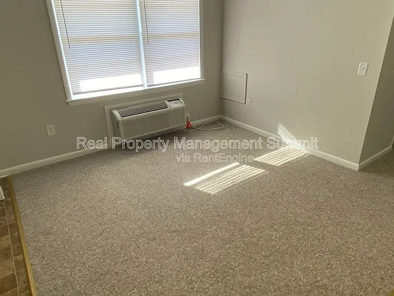 2407 Bare St. — Photo 14