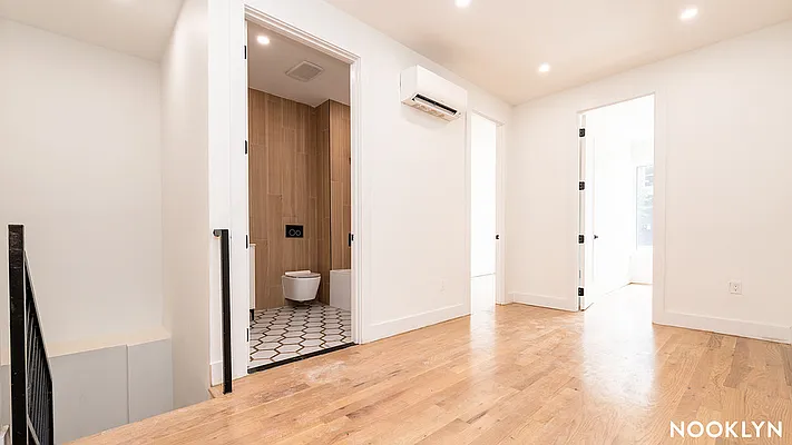 Rented by Nooklyn NYC LLC | media 14