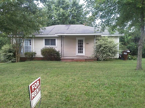 Pic taken 9-28-16 Video from this past January.