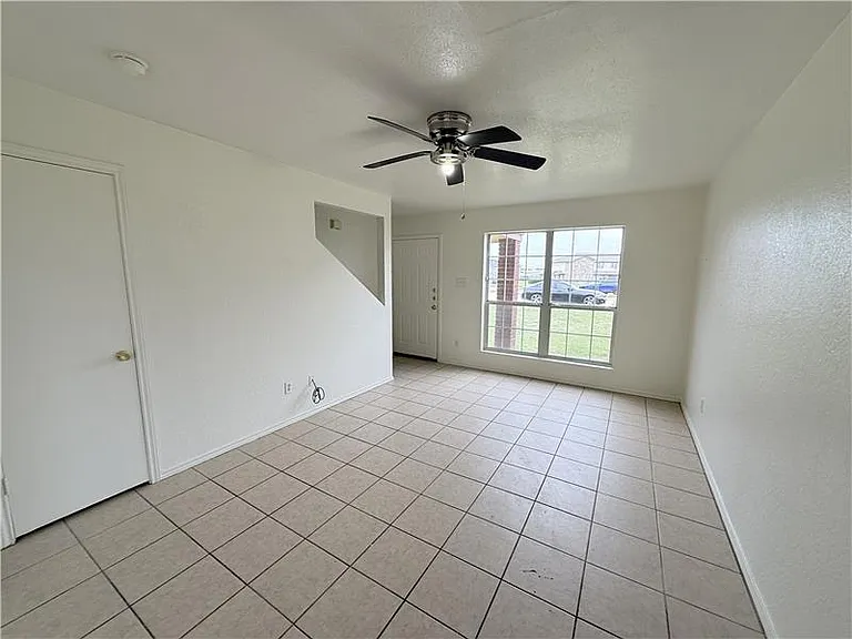 1210 Industrial Blvd #A — Photo 4