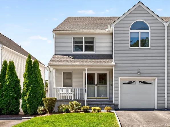 4 Larissa Lane, Thornwood, NY 10594