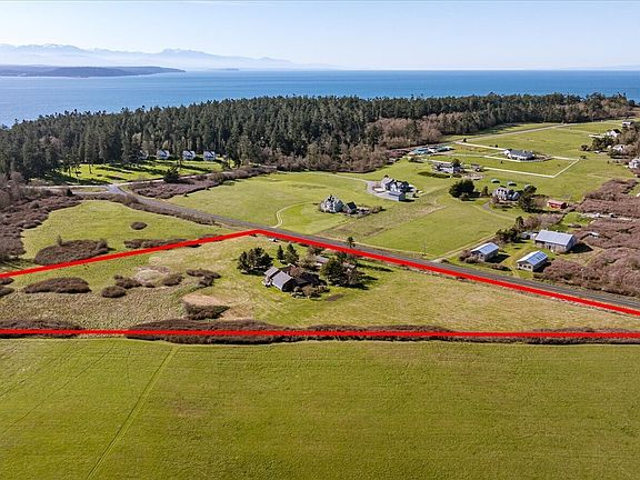 3rd image of 1083 S Fort Casey Rd