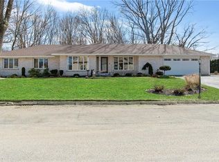 59 Bayview Dr, West Warwick, RI 02893