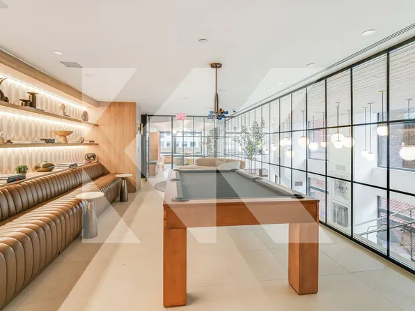 400 East 67th Street image 20 of 25