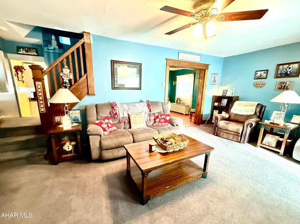 1008 Park Blvd, Altoona, PA 16601