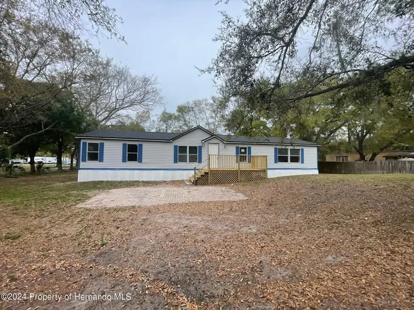 8202 Nundy Ave, Gibsonton, FL 33534