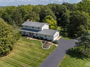 2654 Henville Rd, Xenia, OH 45385