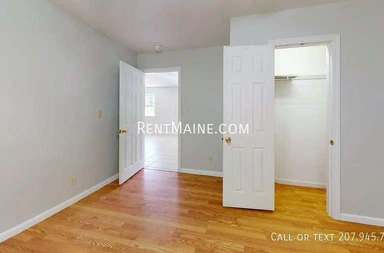 1835 Hammond St #1 — Photo 7