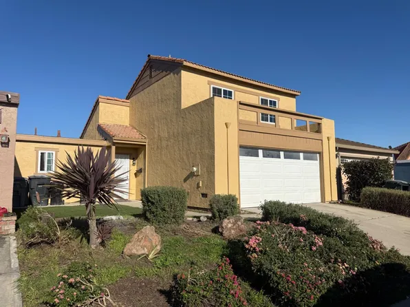 1588 Cherokee Dr, Salinas, CA 93906