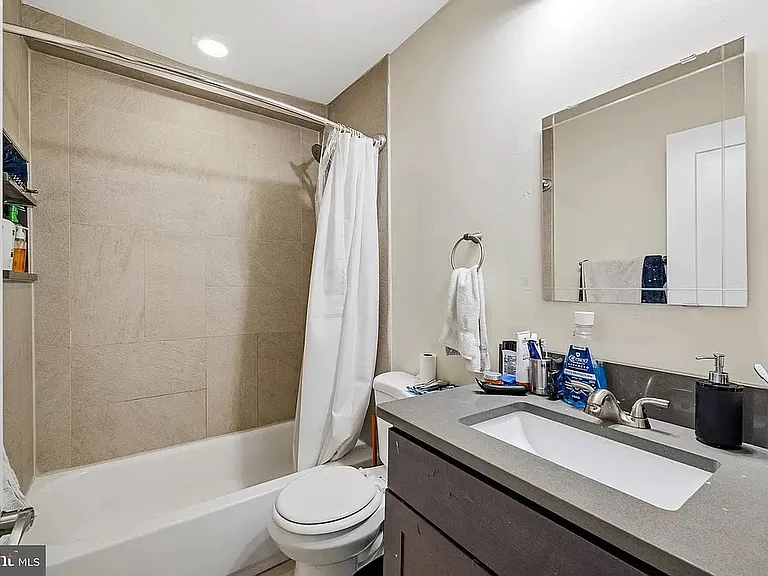 1718 N Gratz St #3 — Photo 13