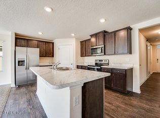 2254 Falling Star Lane Grn, Cove Springs, FL 32043