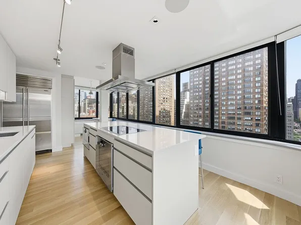 159 E 30th St #15AB, New York, NY 10016