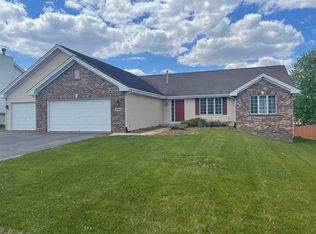 1036 Old Hunter Run, Byron, IL 61010