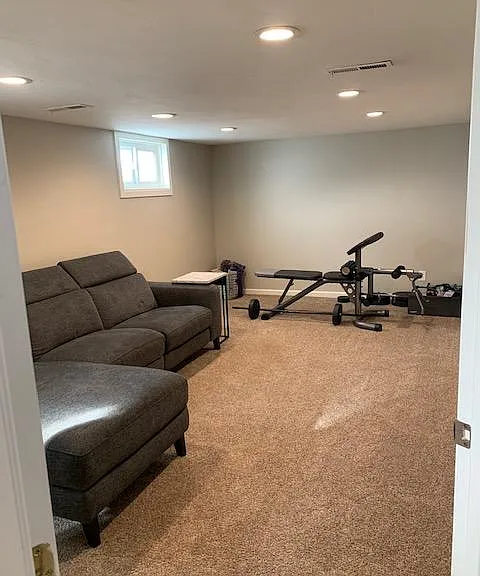 324 E 100 N — Photo 20