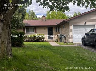 16 Firestone Ct, Madison, WI 53717