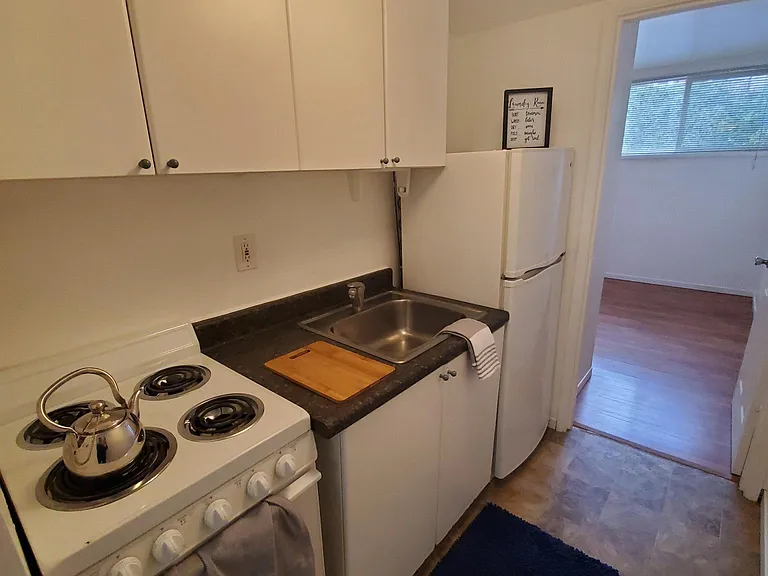 4708 22nd Ave NE #15 — Photo 4