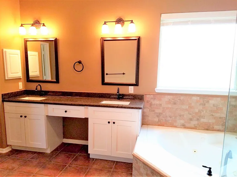 2103 Blue Water Bay Dr — Photo 28