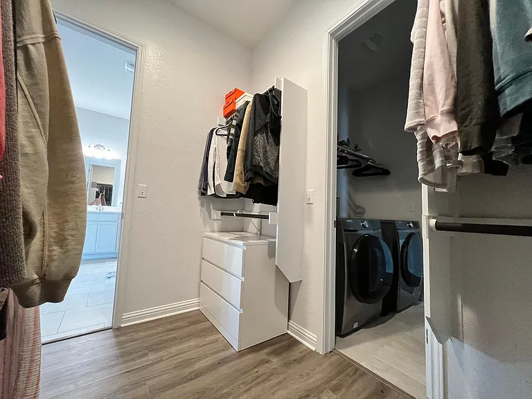 16529 Glimmering Rd — Photo 14