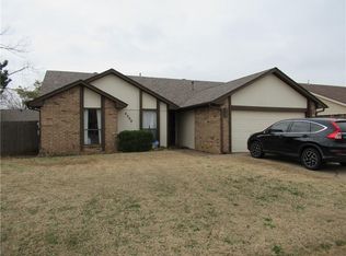 2200 Stepping Stone Trl, Edmond, OK 73013