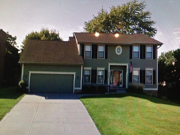 2nd image of 4712 S 165th St
