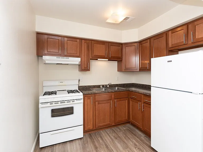 The Vue @ 214 Apartments — Photo 2