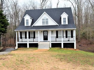 1805 Stonecrest Ct, North Chesterfield, VA 23236
