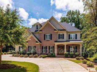 3204 Plantation Rd, Raleigh, NC 27609
