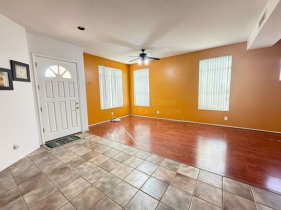 4th image of 9786 S La Rosa Dr