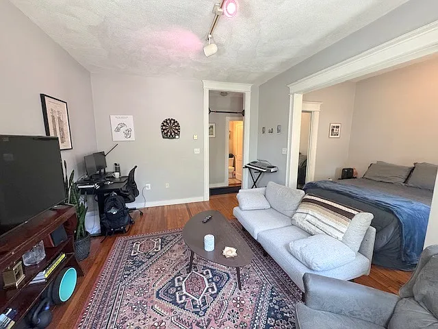 1665 Commonwealth Ave #6 — Photo 4