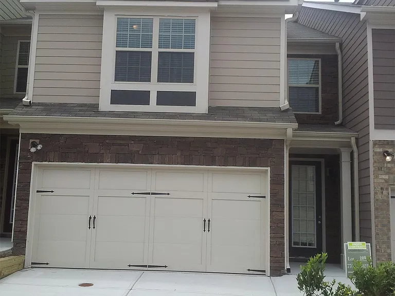 2424 Sardis Chase Ct #1 — Photo 5