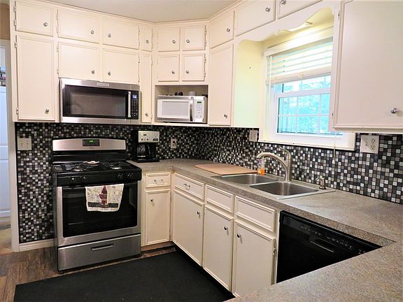 5th image of 284 County Road 2061