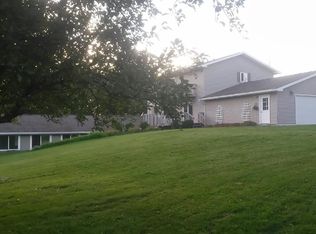 699 W Parmeter Rd, Ionia, MI 48846