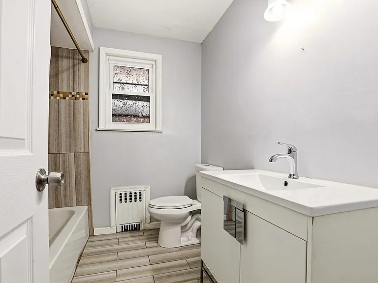 712 Sheridan Ave — Photo 23