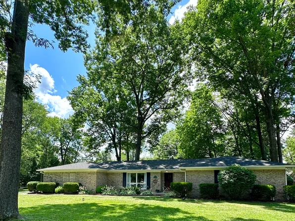 3241 Annally Dr, Carmel, IN 46032