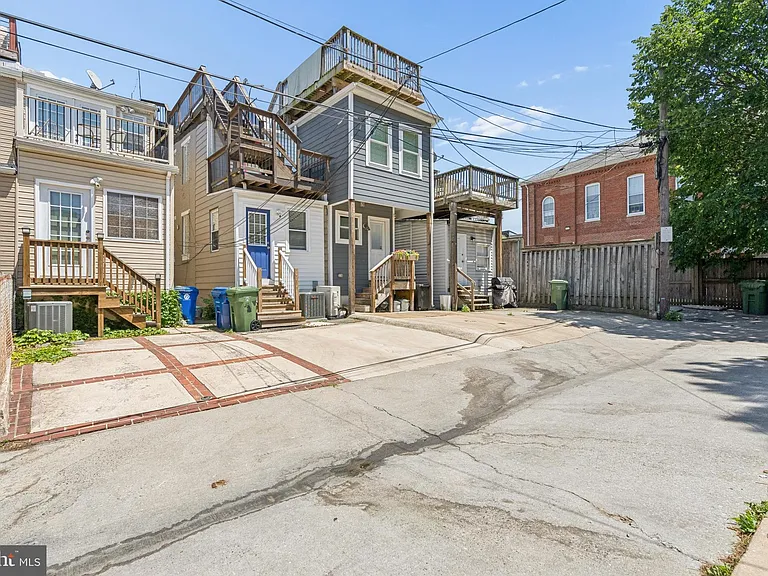 1228 Patapsco St — Photo 43