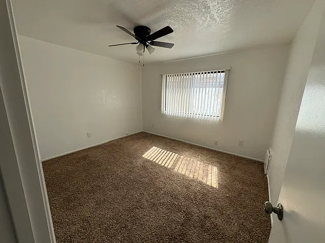 2 bed, $1,625 — Photo 4