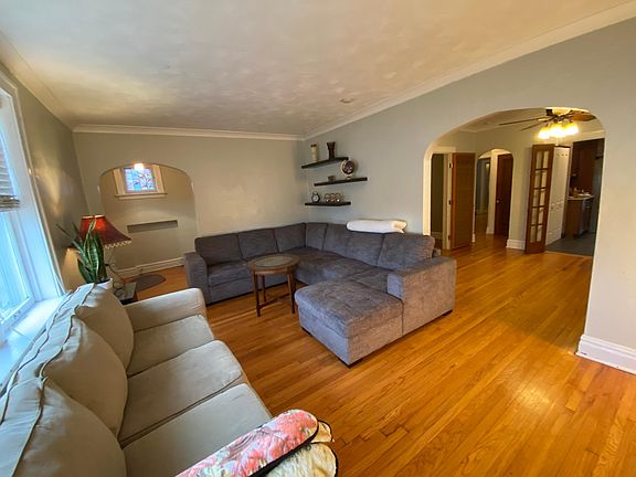 5th image of 2157 McCausland Ave