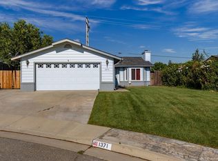 1371 Tanglewood Dr, Tehachapi, CA 93561