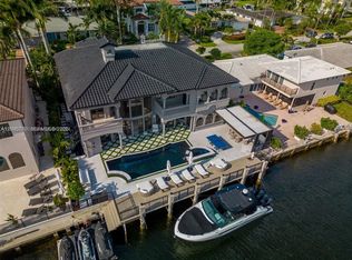 3380 NE 170th St, North Miami Beach, FL 33160
