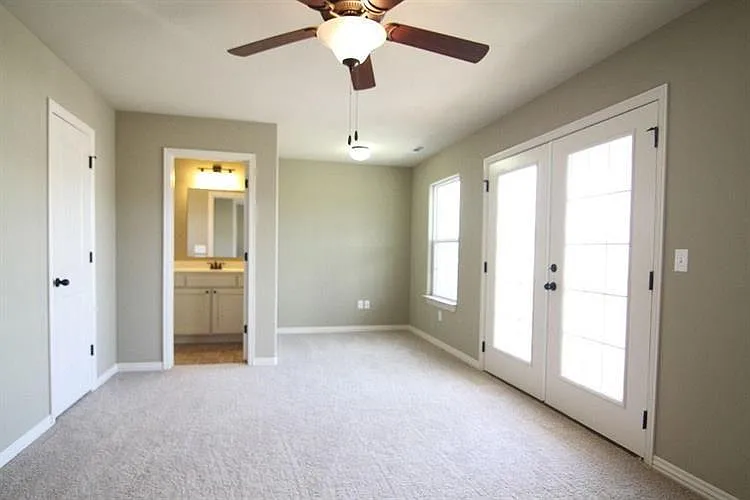 4183 W Marlowe Ln — Photo 6